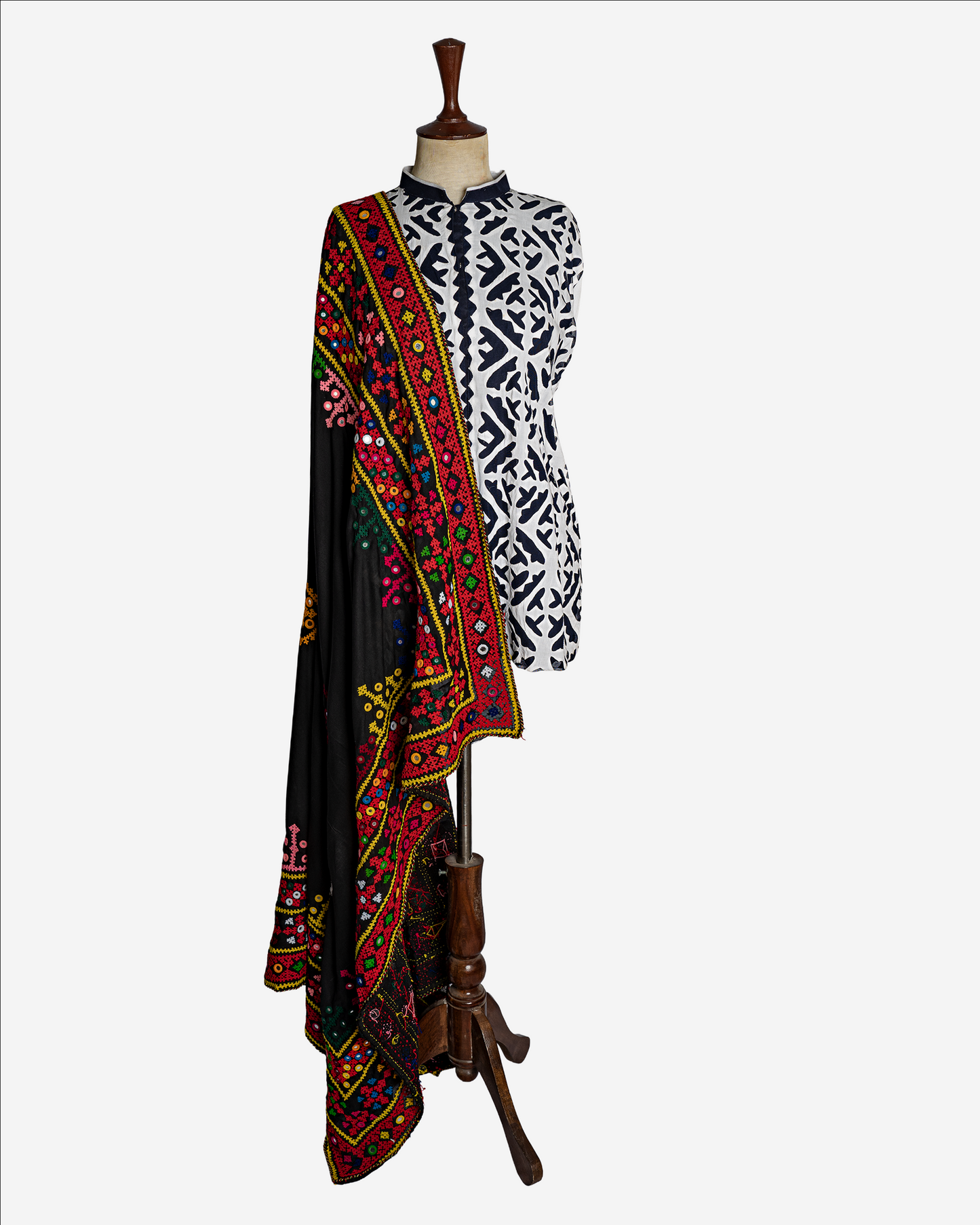 Hurmuch Mirror Work Shawl SSR-1656