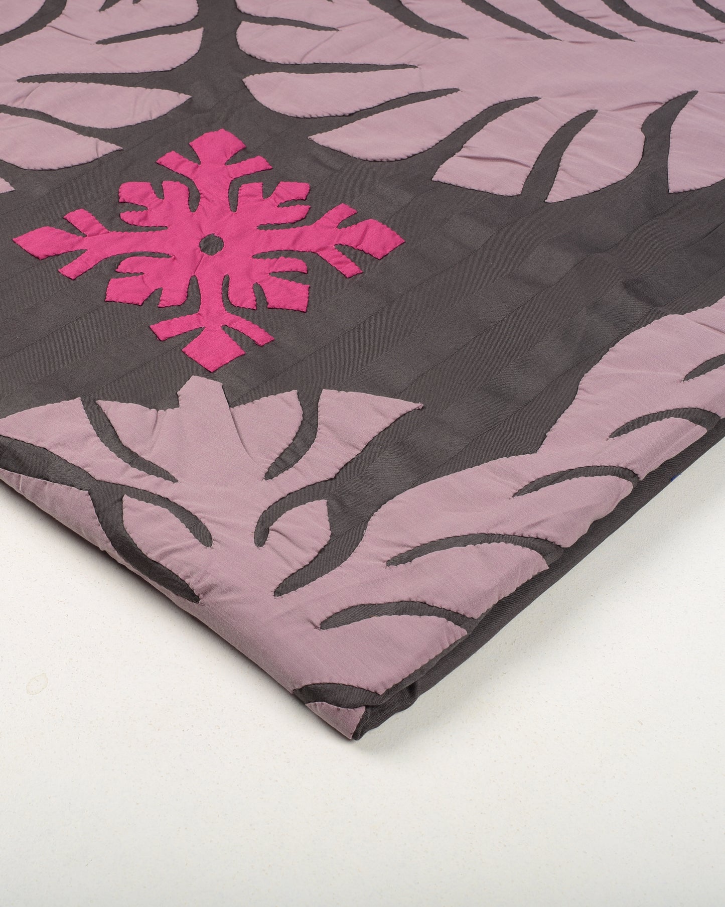 Applique Bedsheet + 2 Pillow Covers SSR-1639