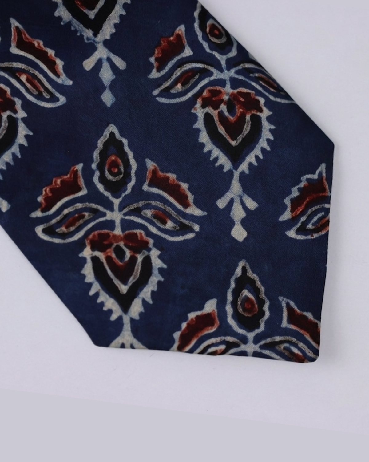 Natural Dye Silk Tie Indigo-Rust