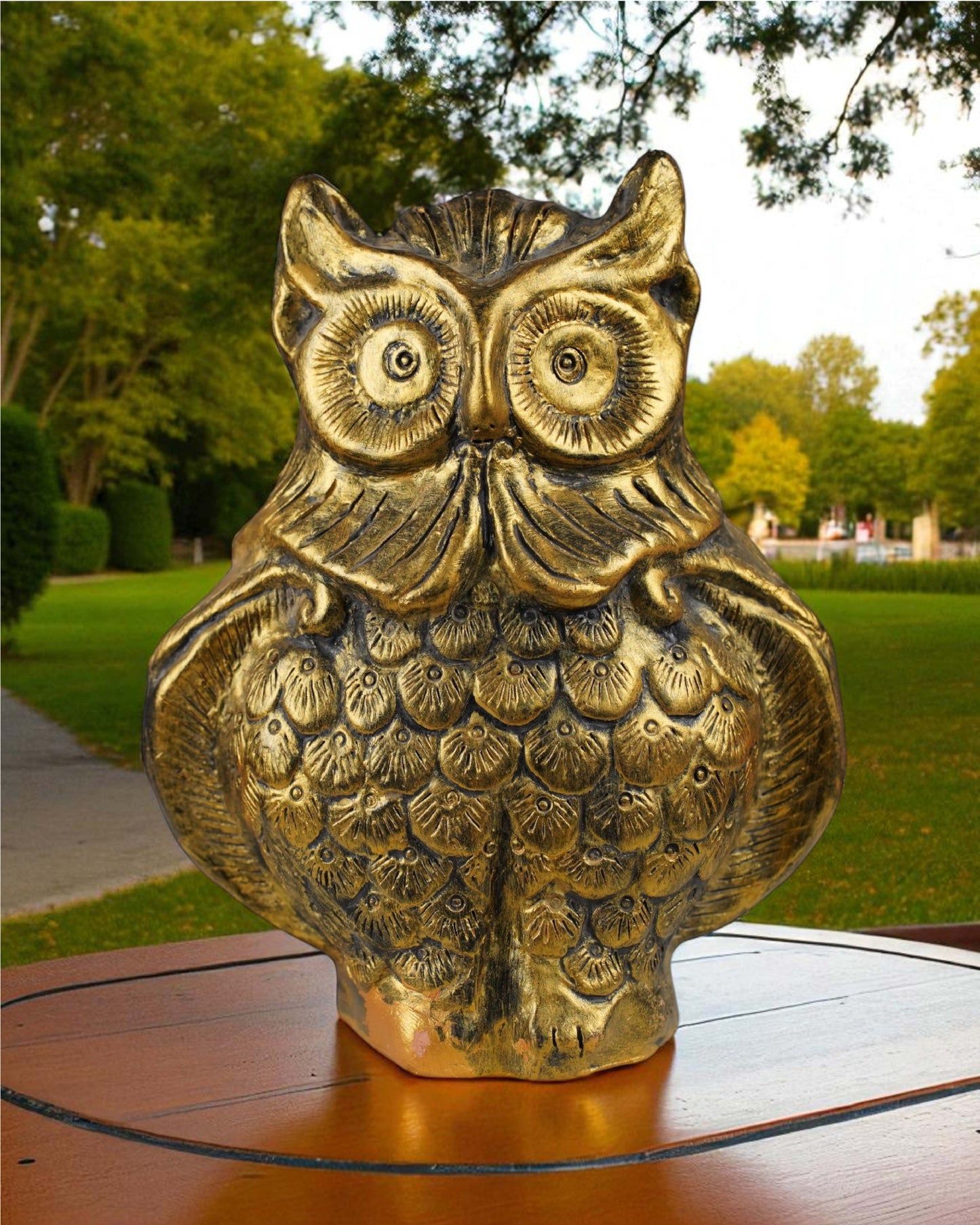 Golden Owl Clay Sculpture SSR-1019