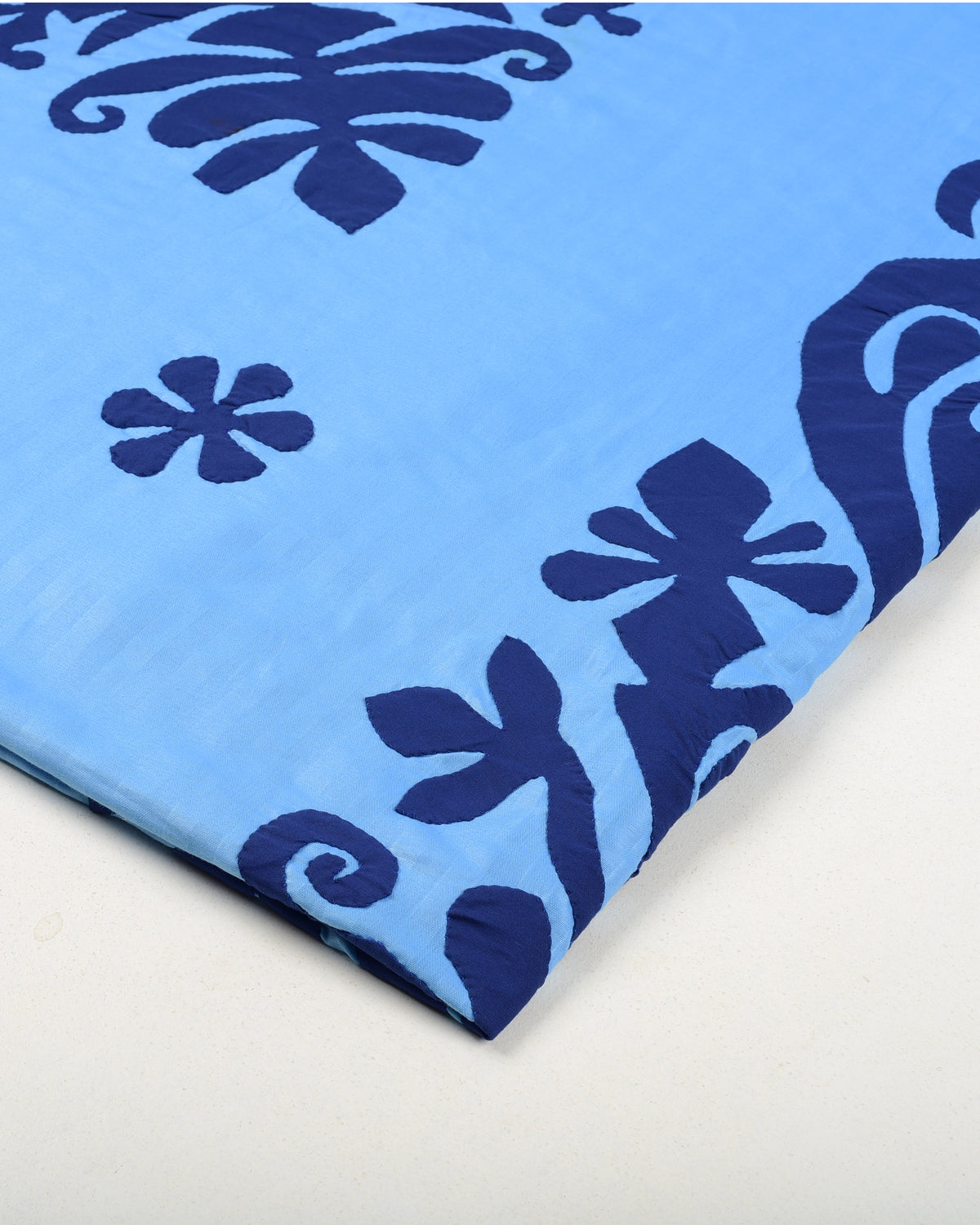 Applique Bedsheet + 2 Pillow Covers