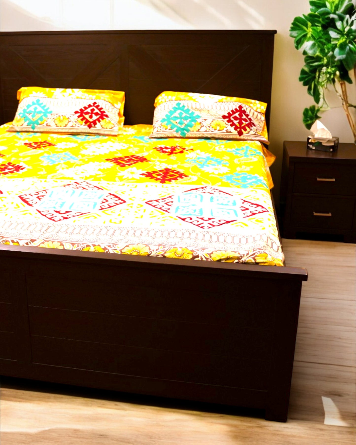 APPLIQUE BED SHEET + 2 PILLOWS