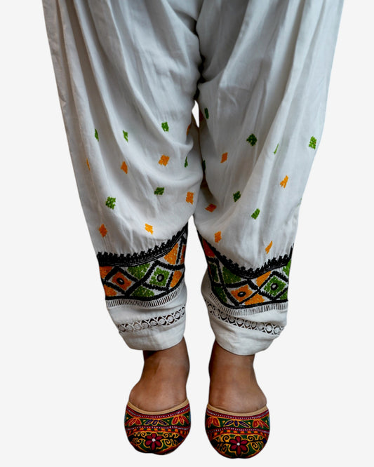 Hurmuch Embroidery Shalwar