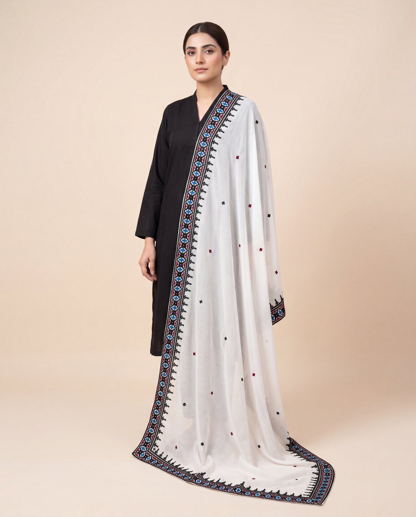 White Hurmich Hand Embroidered Swiss Lawn Shawl