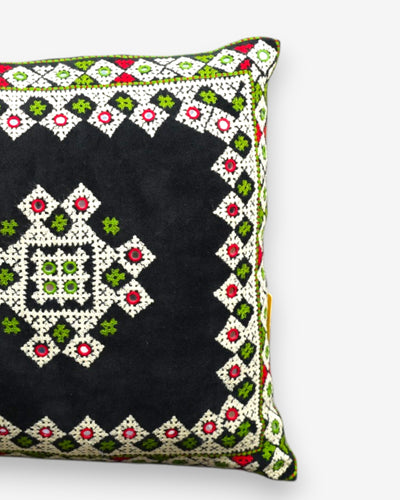 Hurmuch Craft Black Cushion Cover SSR-1181