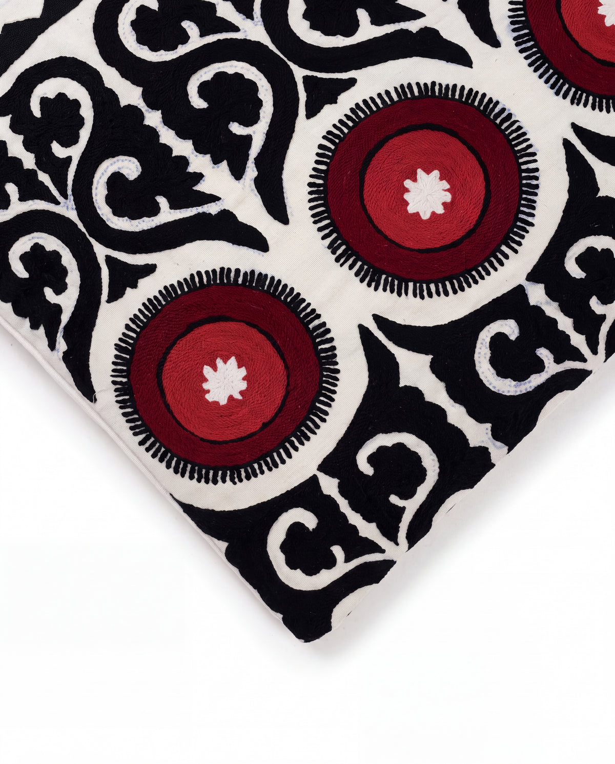 Kundi Embroidered Cushion Cover SSA-0460