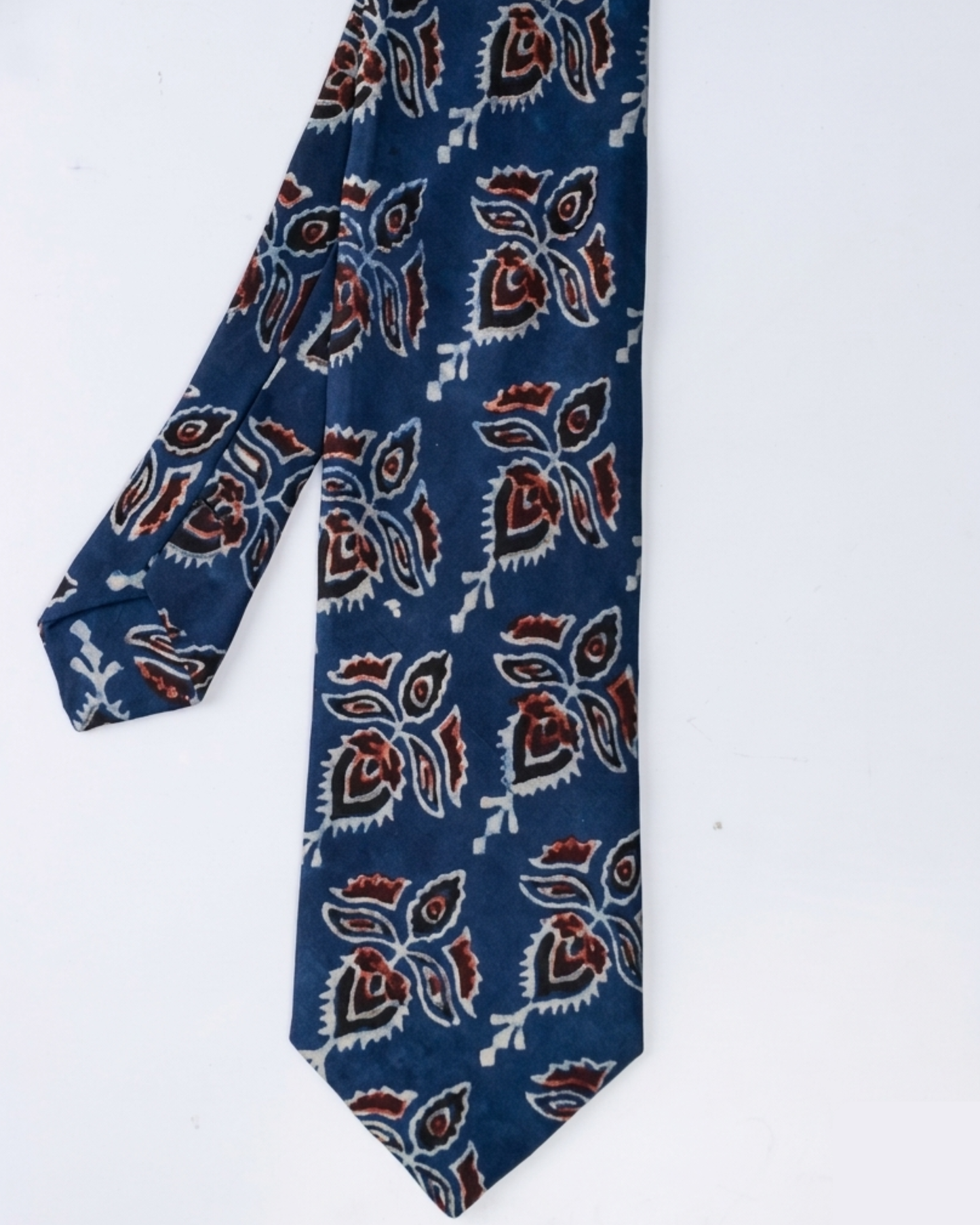 Natural Dye Silk Tie Indigo-Rust