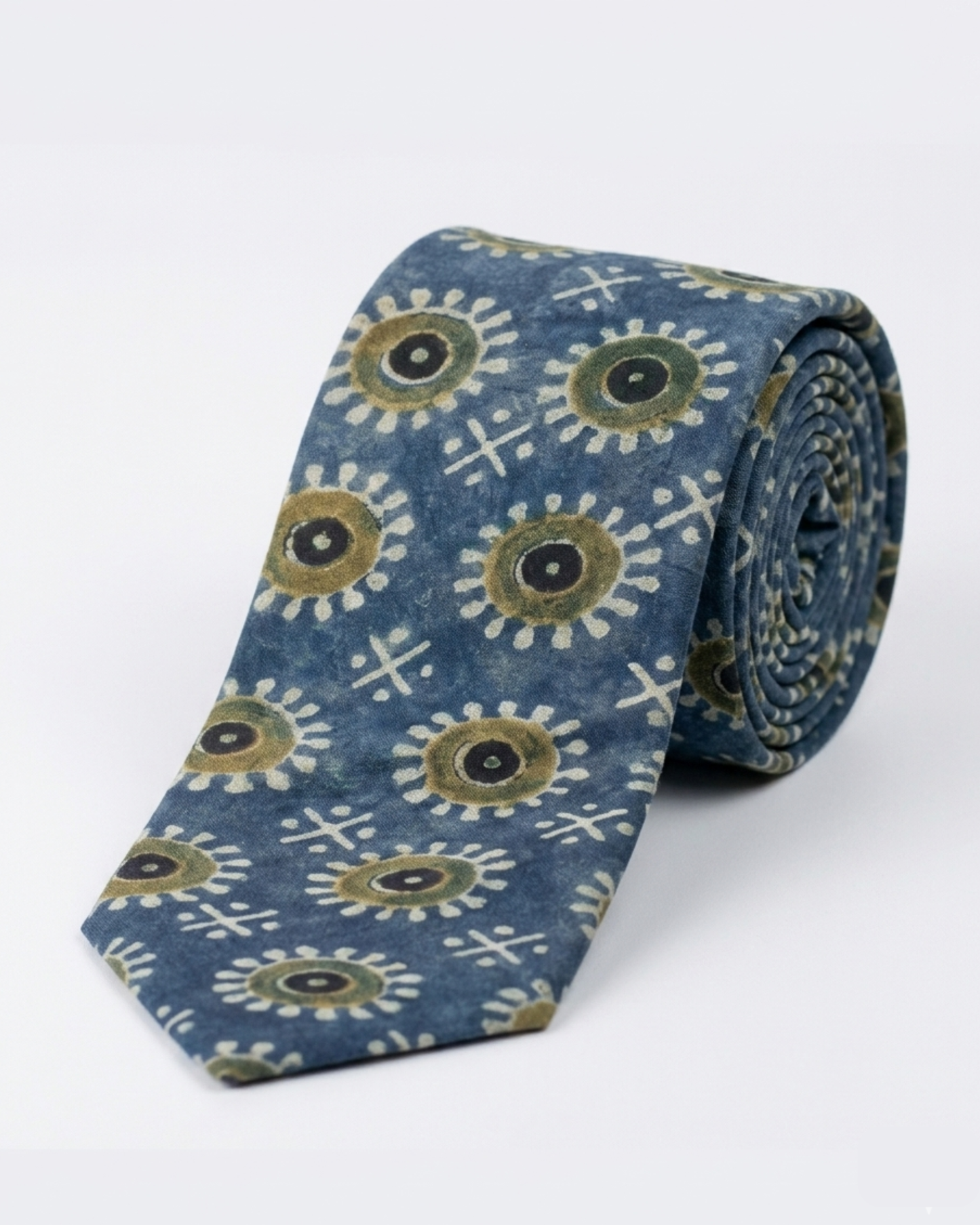 Natural Dye Tie Indigo Sun