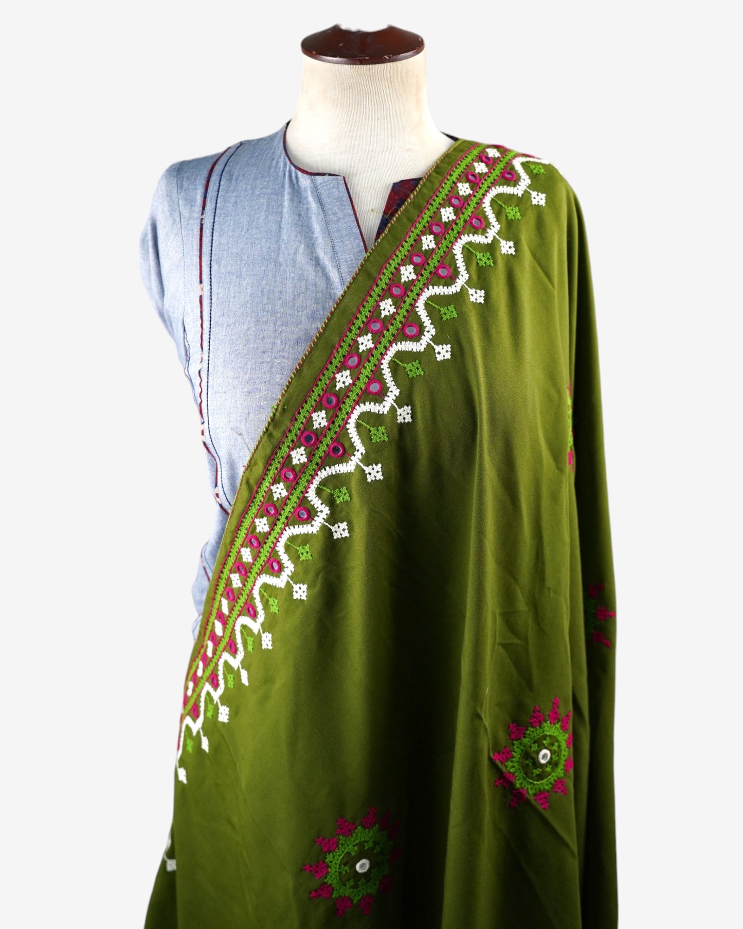 HURMUCH EMBRODIERY SHAWL GREEN