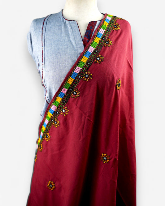 BALOCHI EMBRODIERY SHAWL MAROON