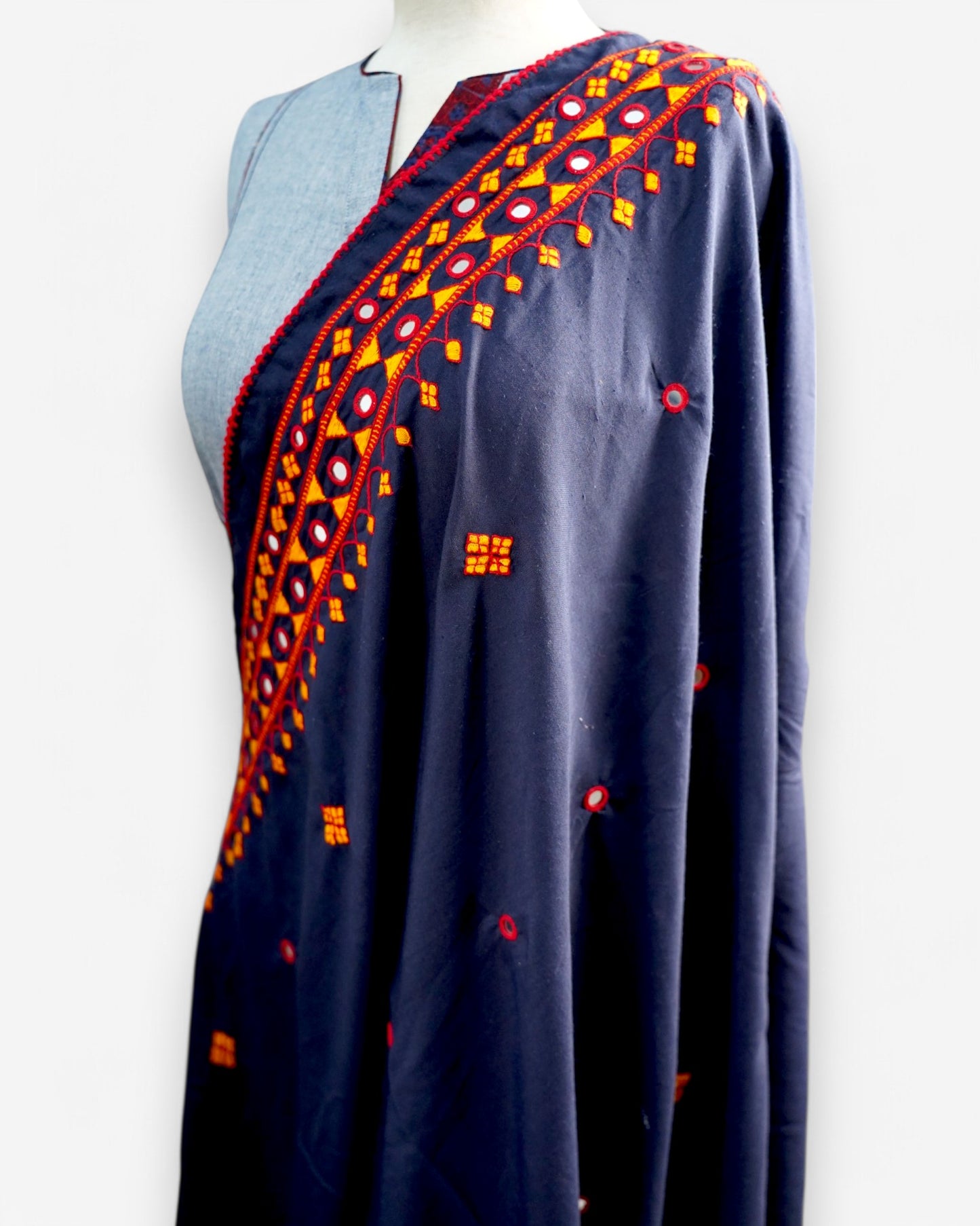 BALOCHI EMBRODIERY SHAWL BLUE